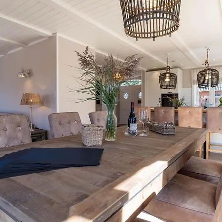 Vakantiehuis Reetdachhaus Gaia & Ganymed Reetdachhaus Ganymed