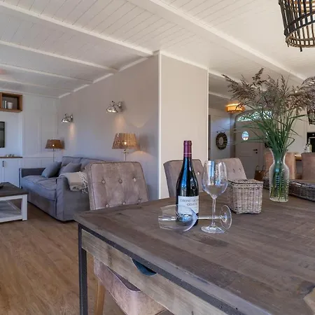 Reetdachhaus Gaia & Ganymed Reetdachhaus Ganymed *