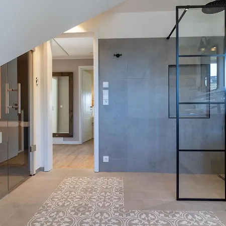 Holiday home Reetdachhaus Gaia & Ganymed Reetdachhaus Ganymed