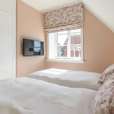 Reetdachhaus Gaia & Ganymed Reetdachhaus Ganymed