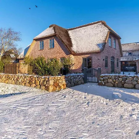 Reetdachhaus Gaia & Ganymed Reetdachhaus Ganymed *